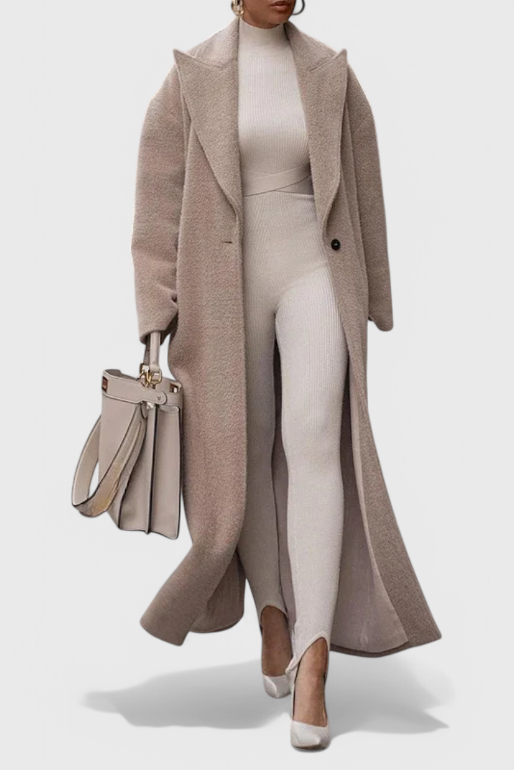 Chloe Luxe Lang Frakke Collection Med Polerede Knapper
