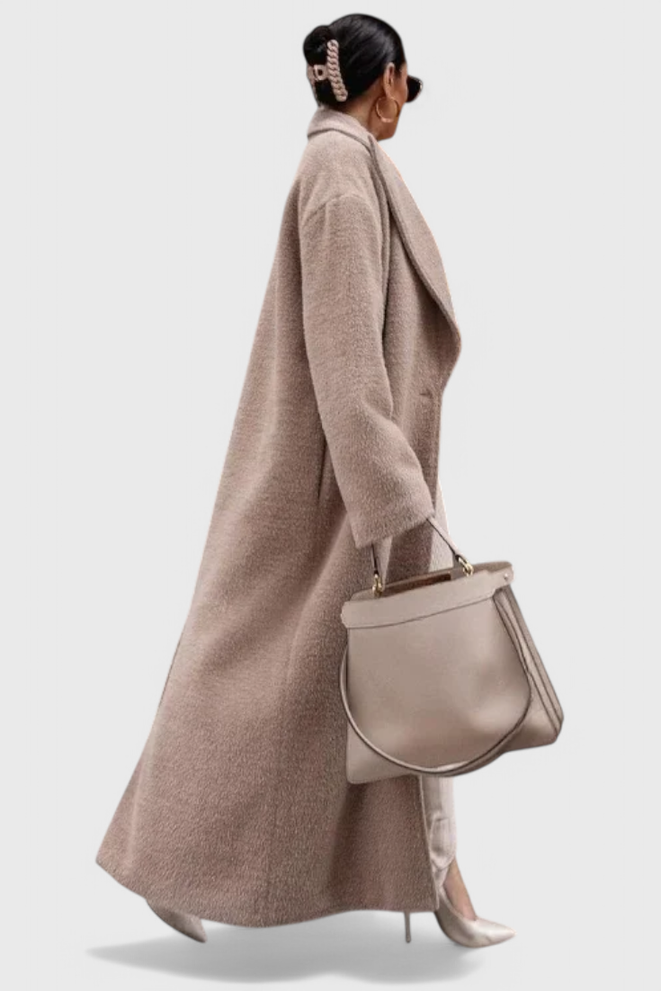 Chloe Luxe Lang Frakke Collection Med Polerede Knapper