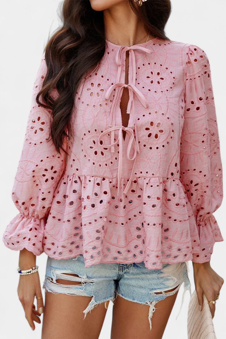 Kayden Boheme Top Med Blonder Let Flydende Snit Eksklusiv