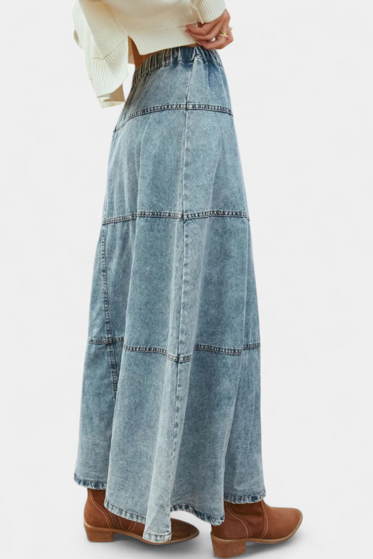 Lorraine Maxi Denim Nederdel Med Fjer Detaljer Eksklusiv